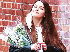 Most Pop: Transformasi Suri Cruise, Cantiknya Putri Tom Cruise Beranjak Dewasa Most Pop: Transformasi Suri Cruise, Cantiknya Putri Tom Cruise Beranjak Dewasa