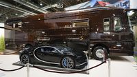 Potret Bus Mewah Rp 110 M! Serasa Rumah Berjalan yang Bisa Angkut Bugatti Chiron