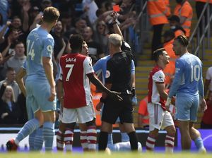 Pembelaan Xhaka Usai Dikartu Merah Lawan Man City