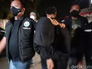Polisi Sita 10 Gram Sabu dari Bandar Narkoba di Kasus Coki Pardede Polisi Sita 10 Gram Sabu dari Bandar Narkoba di Kasus Coki Pardede