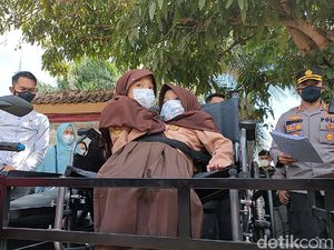 Pintar di Sekolah, Bocah Kembar Siam Dempet Perut Hobi Menggambar Pintar di Sekolah, Bocah Kembar Siam Dempet Perut Hobi Menggambar