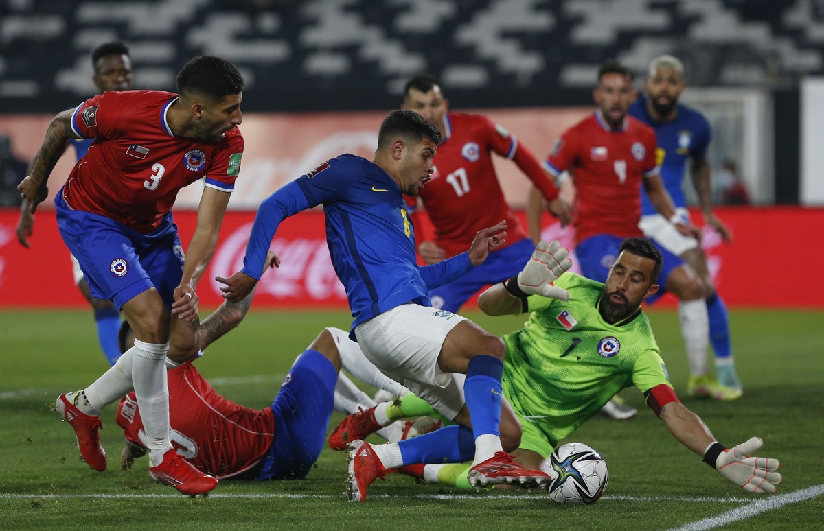 Brasil mengalahkan Chile 1-0 di Kualifikasi Piala Dunia 2022. (Foto: AP/Claudio Reyes)