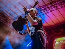 Eben Burgerkill Meninggal Dunia, Ungkapan Duka Mengalir Deras