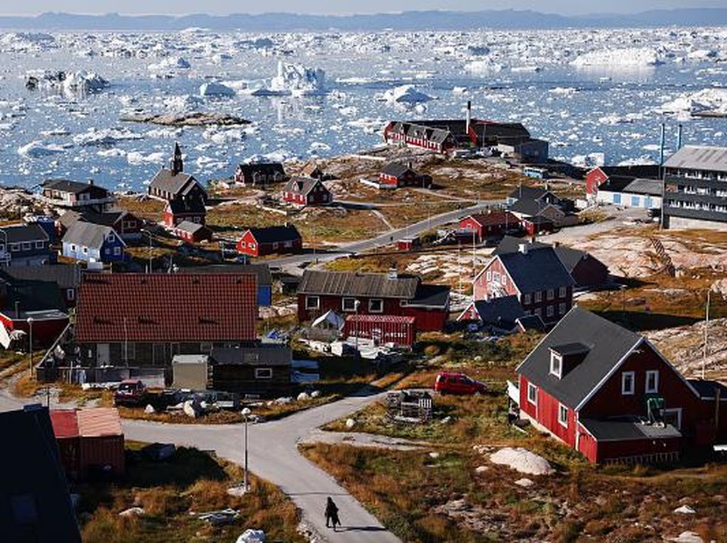 Mengerikan! Es Greenland Mencair Setara Negara AS