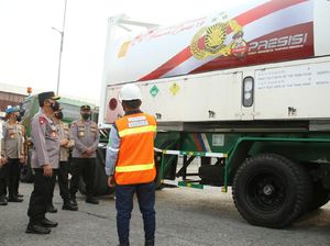 Kapolri Luncurkan Bantuan 10 Iso Tank untuk Antisipasi Ketersediaan Oksigen