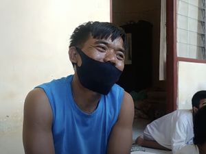 Kisah Tukang Sapu Kantor Gubernur Bali Rawat 4 Anaknya yang Lumpuh Kisah Tukang Sapu Kantor Gubernur Bali Rawat 4 Anaknya yang Lumpuh
