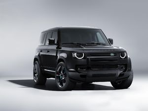 Elegan dan Gahar, Wujud Land Rover Edisi Spesial James Bond Cuma Ada 300 Unit