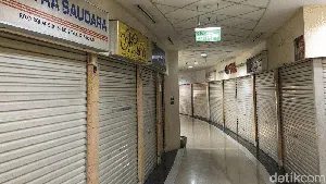 Lorong-lorong Sunyi di Roxy Square Lorong-lorong Sunyi di Roxy Square