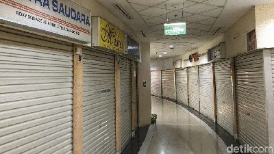 Lorong-lorong Sunyi di Roxy Square