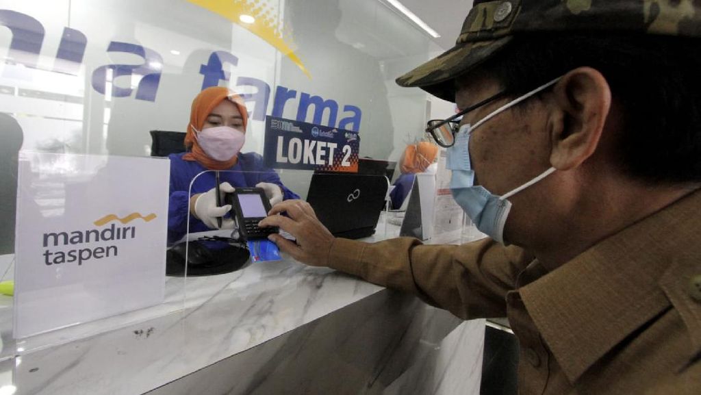 Komitmen Maksimal Perbankan untuk Nasabah Komitmen Maksimal Perbankan untuk Nasabah