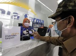 Kimia Farma Apotek Buka Segudang Lowongan Kerja, D3 Bisa Lamar!