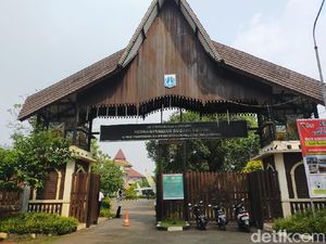 Hajatan Legislator DKI Pagi ke Malam, Camat Imbau Tak Lewat Setu Babakan