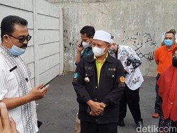 Wagub Jabar Sebut Benteng yang Halangi Akses SD di Tasik Langgar Aturan