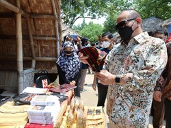 DPD Resmikan Program Pemberdayaan Masyarakat Desa di Lampung