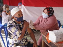 Percepat Vaksinasi di Daerah, Ibas Salurkan Ribuan Dosis Vaksin