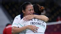 Ekspresi Ratri/Khalimatus Usai Raih Emas di Paralimpiade Tokyo