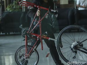 Sepeda Sultan Alex Moulton Ikut Diamankan dalam Kasus Probolinggo