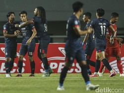 Pelatih Arema FC Sebut Insiden Perusakan Tak Pengaruhi Persiapan Tim