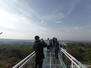 Pesona Alam Ciamik di Bukit Cinta Anti Galau Cirebon Pesona Alam Ciamik di Bukit Cinta Anti Galau Cirebon