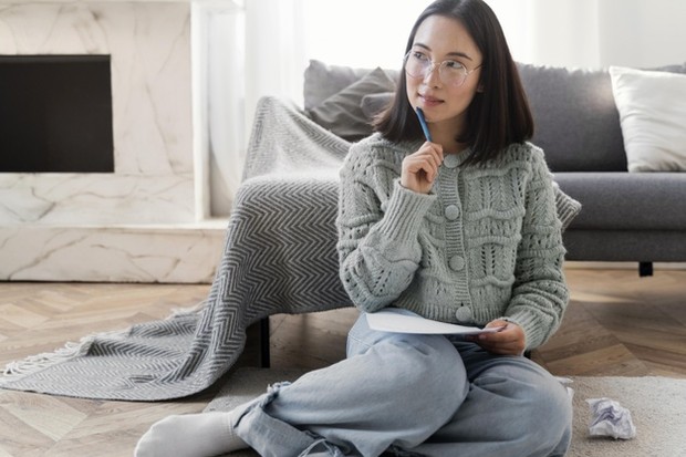 Capricorn jadi salah satu zodiak yang sangat mementingkan karier pribadi mereka, jadi mereka tidak main-main dalam hal status sosial daan privasi mereka.