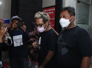 Coki Pardede Siap Jalani Rehabilitasi Coki Pardede Siap Jalani Rehabilitasi