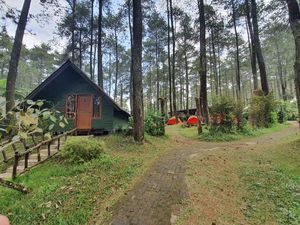 20 Wisata Alam Bandung yang Populer, Cocok Buat Healing 20 Wisata Alam Bandung yang Populer, Cocok Buat Healing
