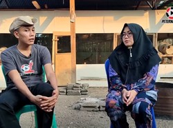 Keren! Emak-emak Ini Pilih Jadi Peternak Ayam Kampung