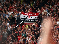 Nonton MU di Old Trafford Harus Tunjukkan Sertifikat Vaksin COVID-19
