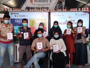 Bermanfaat, Relawan Pendamping RSLI Launching Buku Saku Peduli Isoman