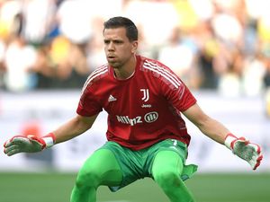Wojciech Szczesny Pensiun Usai Diputus Kontrak Juventus Wojciech Szczesny Pensiun Usai Diputus Kontrak Juventus