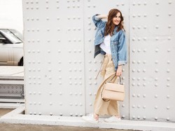 Wajib Tahu! 6 Model Sepatu Ini Cocok Dipadukan Celana Wide Leg