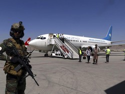 Taliban Minta Maskapai Penerbangan Internasional Afghanistan Beroperasi Lagi