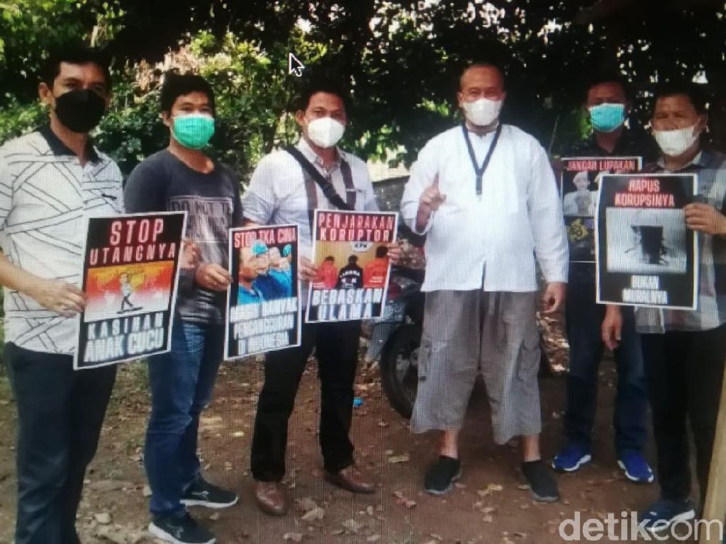 Video Klarifikasi Ustaz Royan soal 5 Polisi Demo Jokowi di Lampung