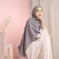 Yuk Ketahui Bahan Hijab Yang Patut Kamu Pilih Agar Tetap Nyaman Seharian