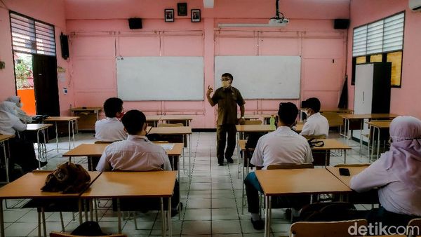 Menengok Pelaksanaan Uji Coba Sekolah Tatap Muka di Tangerang