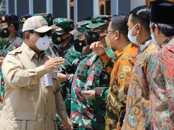 Prabowo Minta Kader Gerindra Jatim Menangkan Hati Rakyat