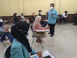 Update Daftar Kampus Siap Kuliah Tatap Muka, Bagaimana ITB, UGM, UI, UNS?