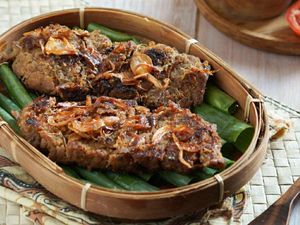 Asal-usul Gepuk, Olahan Daging yang Dulu Dibuat untuk Cadangan Makanan Asal-usul Gepuk, Olahan Daging yang Dulu Dibuat untuk Cadangan Makanan