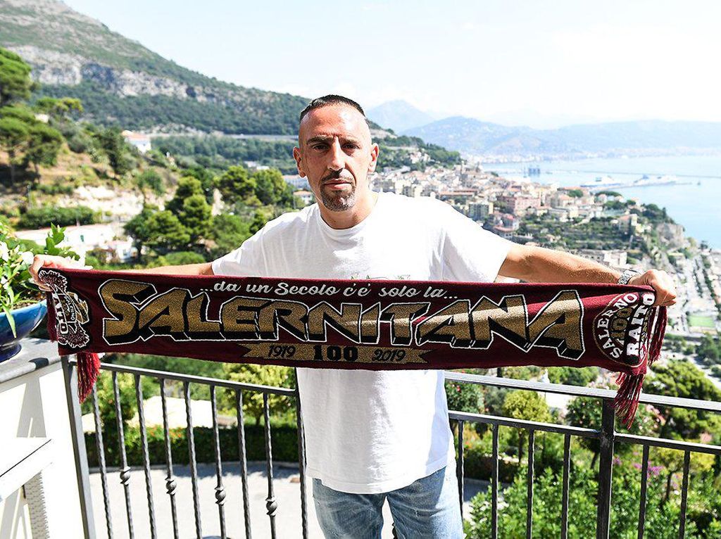 Franck Ribery Lanjutkan Karier Bersama Salernitana Franck Ribery Lanjutkan Karier Bersama Salernitana