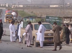 Taliban Pakistan Ledakkan Bom Bunuh Diri, 3 Orang Tewas Seketika