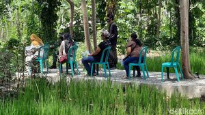 Foto: Vaksinasi Asyik di Yogya, Pemandangannya Sawah dan Desa