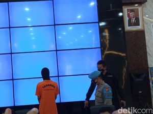 Pengakuan Muncikari di Bandung Tawarkan PSK Via Online