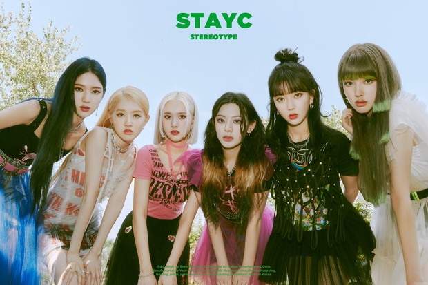 foto: twitter.com/STAYC_Official