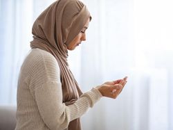 8 Amalan di Bulan Ramadan bagi Wanita Haid