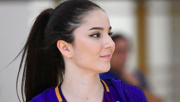Klara Peric, Atlet Voli Putri yang Bikin Netizen Terpesona
