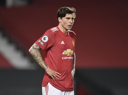 Lindelof Sambut Persaingan dengan Varane di MU