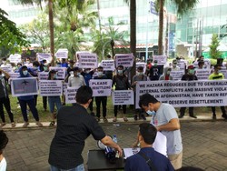 Pengungsi Afghanistan di Medan Demo Minta Dipindah ke Negara Ketiga