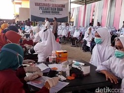 Ribuan Santri dari Tiga Ponpes di Brebes Divaksin Serentak Hari ini
