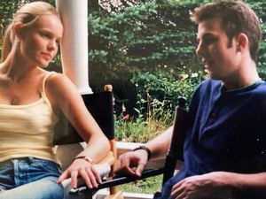 Mengingat Kembali Debut Chris Evans dalam The Newcomers Mengingat Kembali Debut Chris Evans dalam The Newcomers