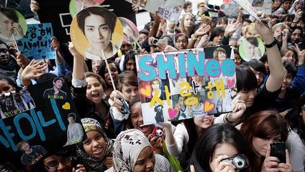 Menurut Psikologi, Jadi Fangirl Bisa Memicu Gangguan Jiwa? Simak Faktanya di Sini